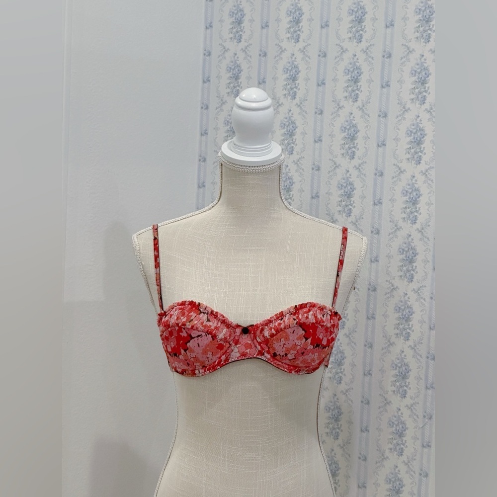 Rare ANNA SUI designer for Victoria's Secret bra